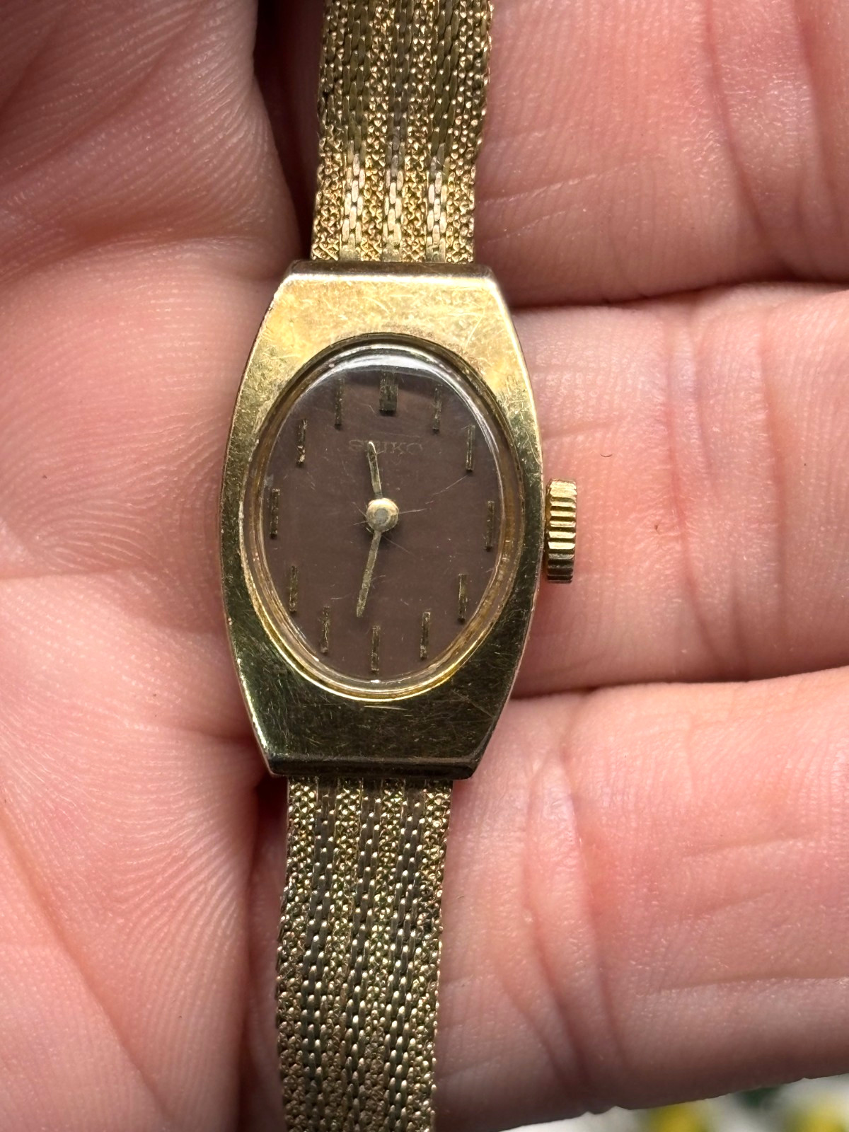 Vtg 11-7039 SEIKO 17 jewel women gold tone Stainless MESH BAND Watch Mechanical