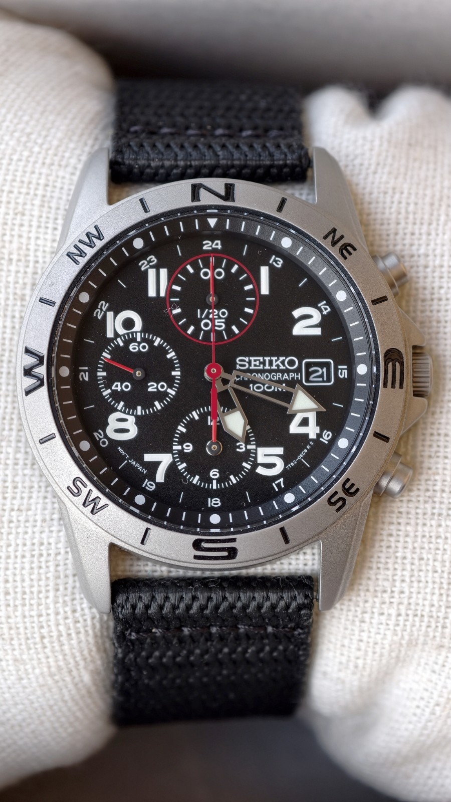 Seiko 7T92-0DX0 SND495 Mens Military Chronograph Watch New battery 1yr Warranty.