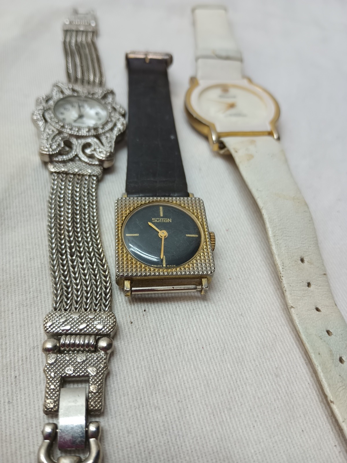 Lot Of 3 Womens Wristwatches Ladies Watch(Needs Batteries And One Needs New Band