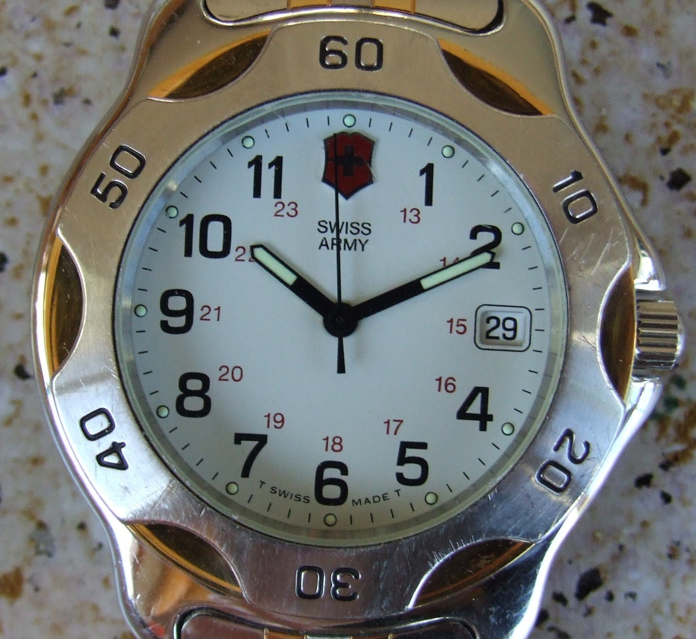 SWISS ARMY~Mens ClaSSiC OFFICERS 1884 Polished GOLD TT RATCHET~SS BRACELET~SWEET