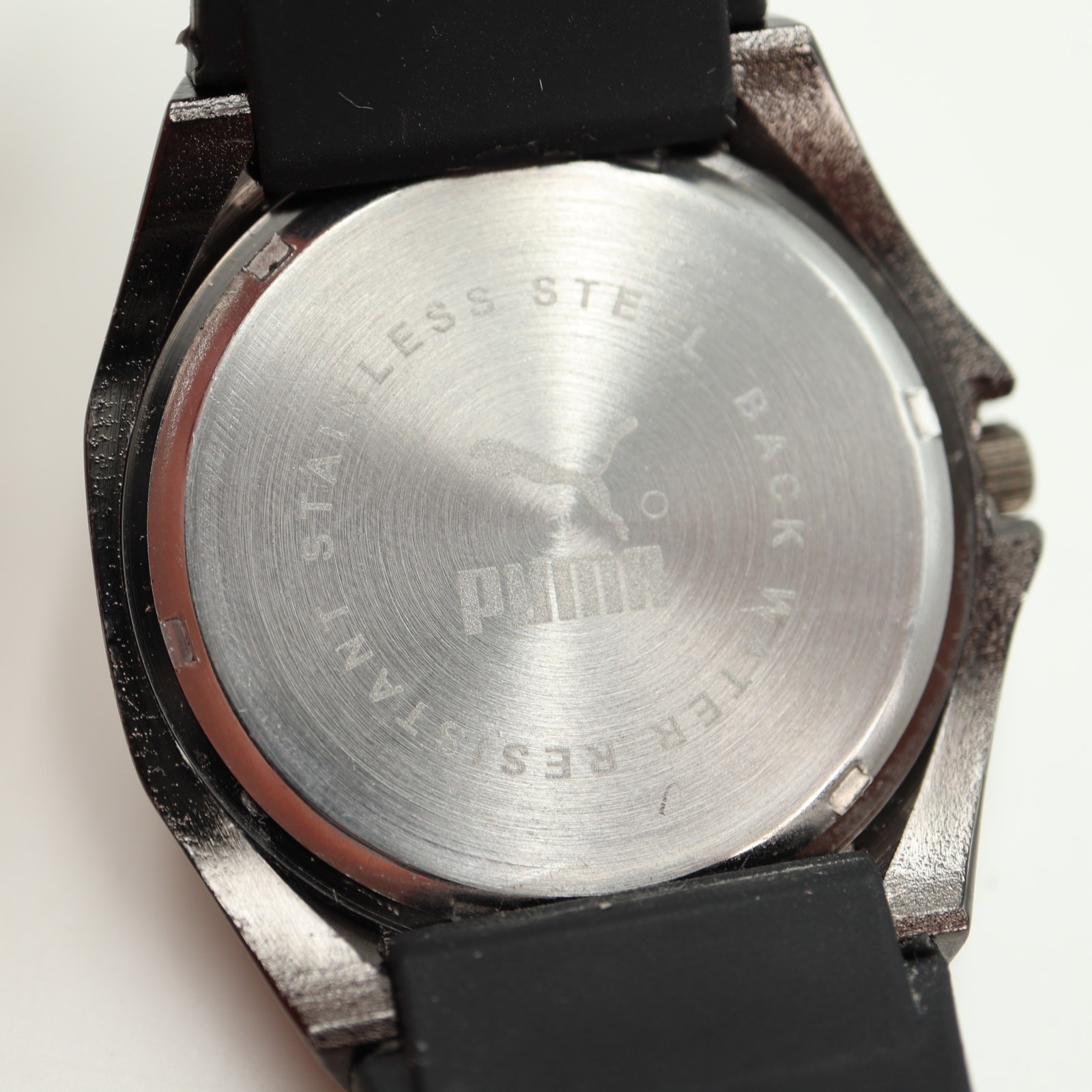 Puma Men’s Black Sport Analog 44mm Watch White Dial Silicone Strap w New Battery