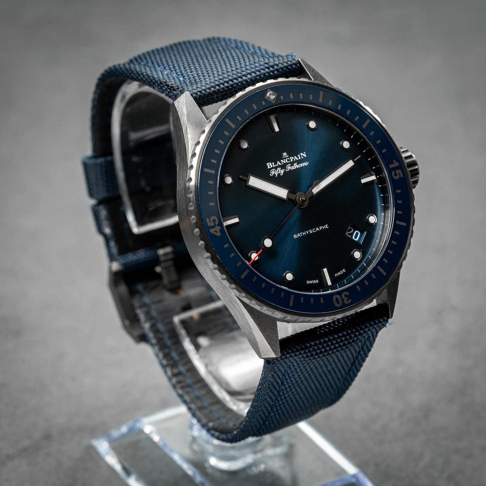 Blancpain Fifty Fathoms Bathyscaphe Ceramic Blue Sunburst B&P 120hr Reserve