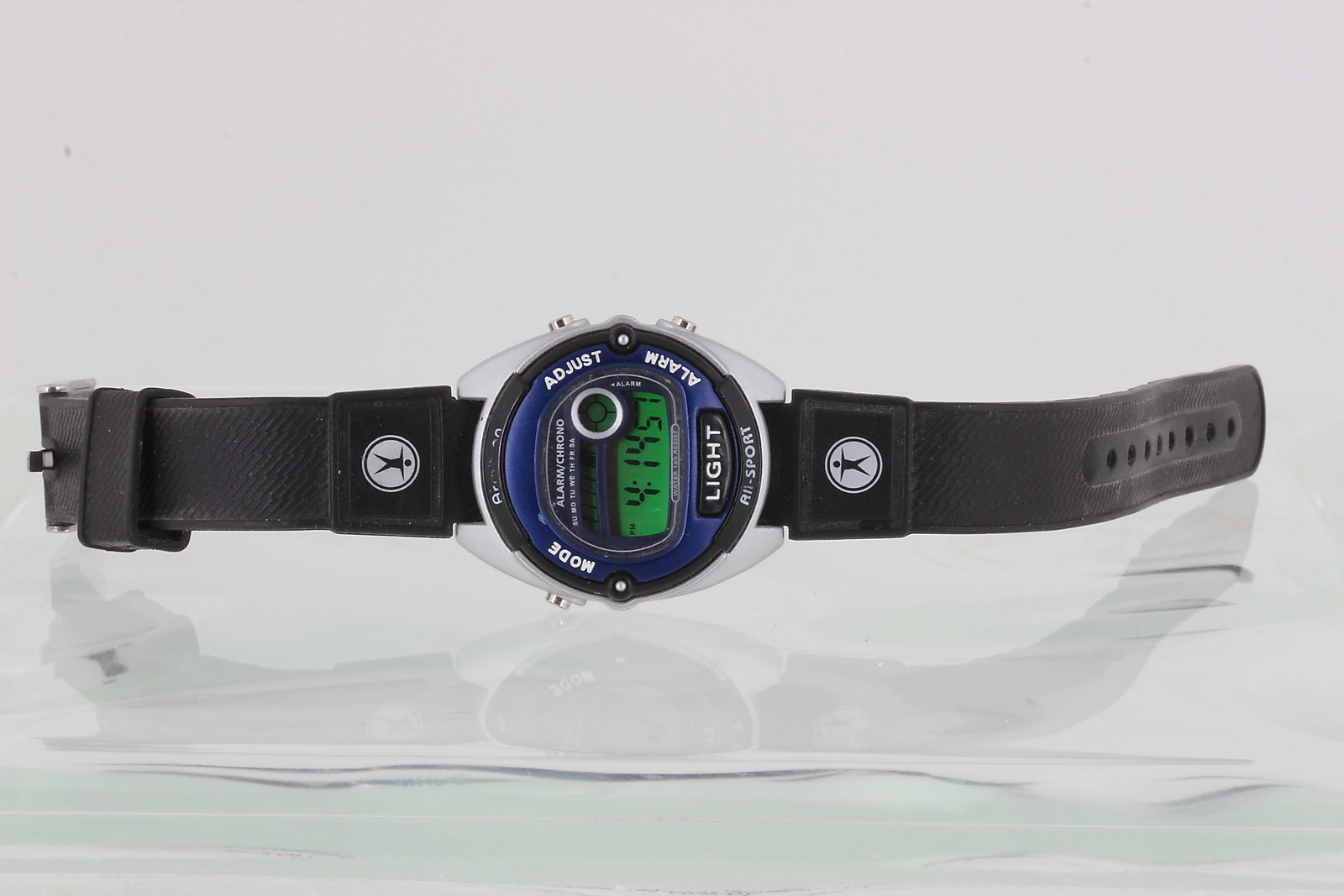 ARMITRON ALL-SPORT ALARM CHRONO CALENDAR WATER RESISTANT 165 FEET WATCH 2889