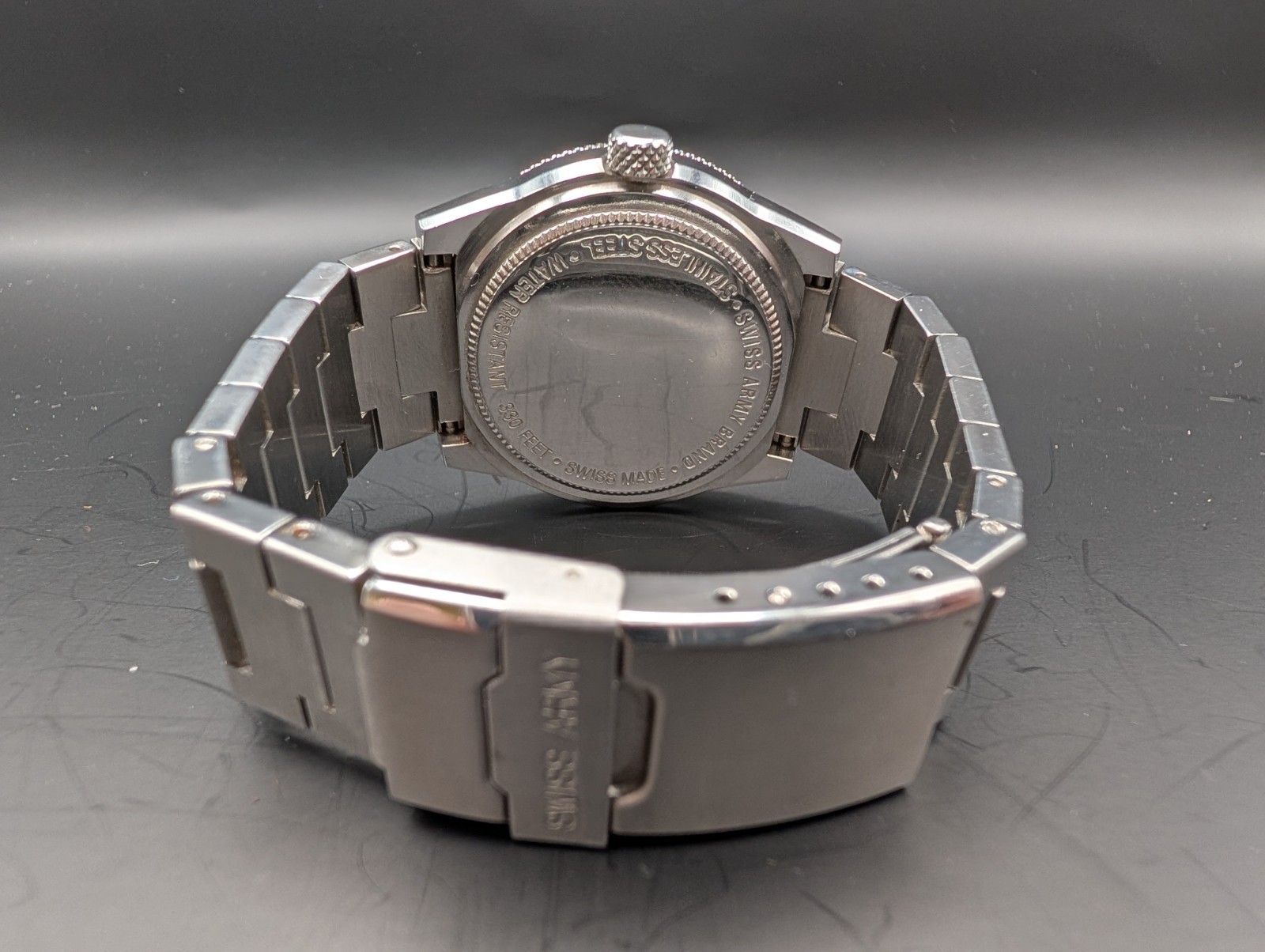 Victorinox Swiss Army Lancer 100 Men Military Quartz Watch G2U