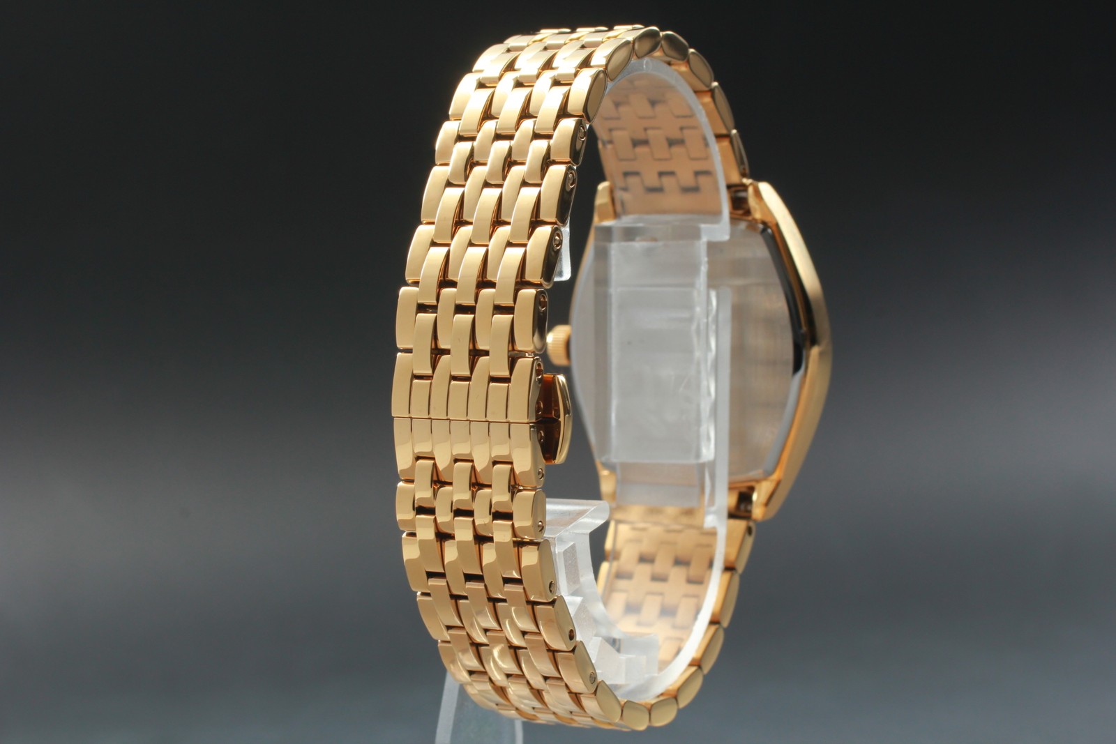 [MINT w/ BOX] BULOVA 97M116 Tonneau Gold Tone Roman Date Quartz 31mm Men’s Watch
