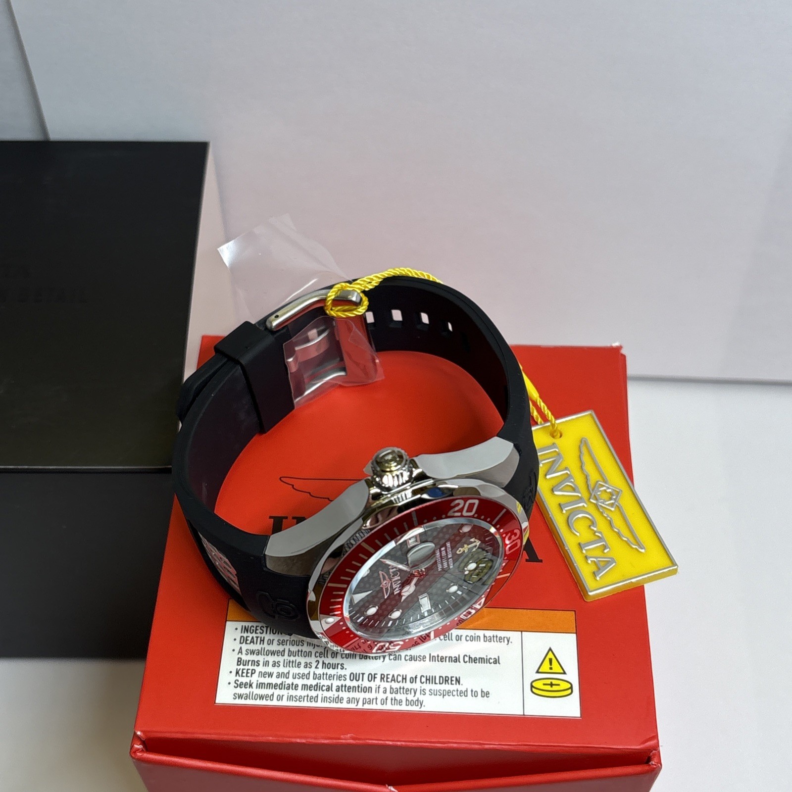 Invicta 47688 Ocean Voyage Watch 47mm Carbon Dial Black Red Bezel NEW