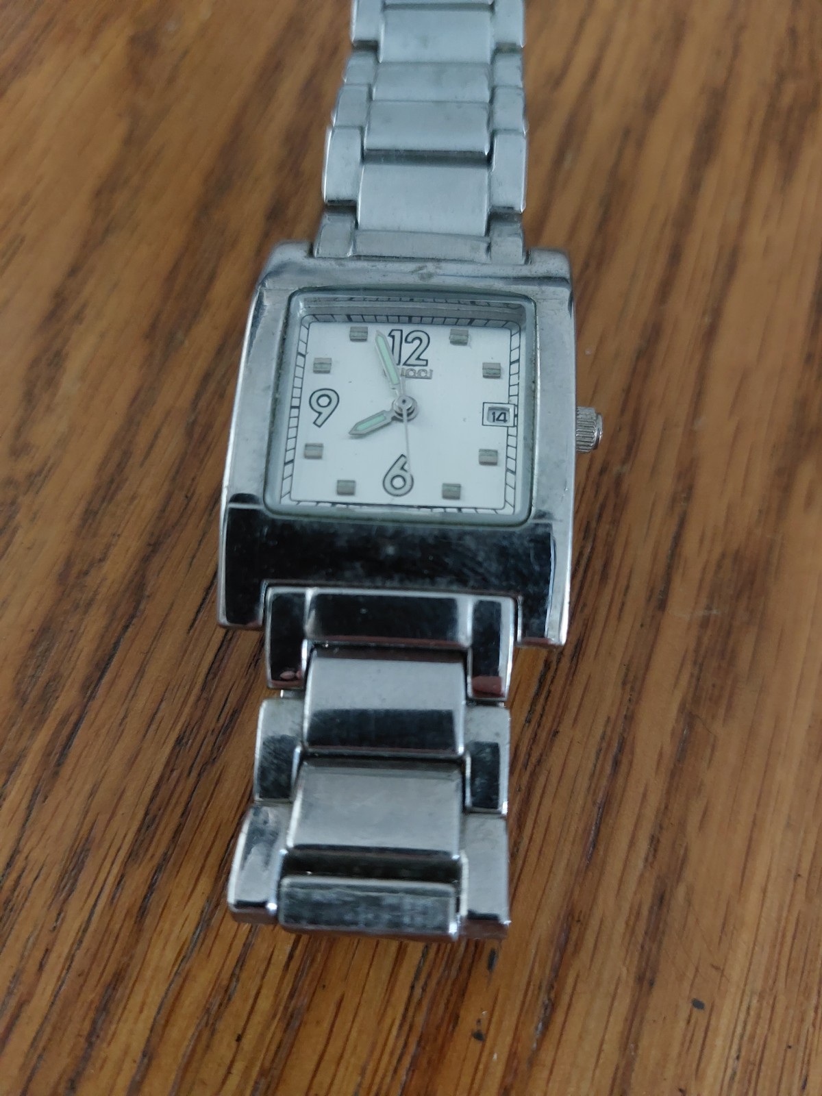 Gucci 7700L Watch Loose