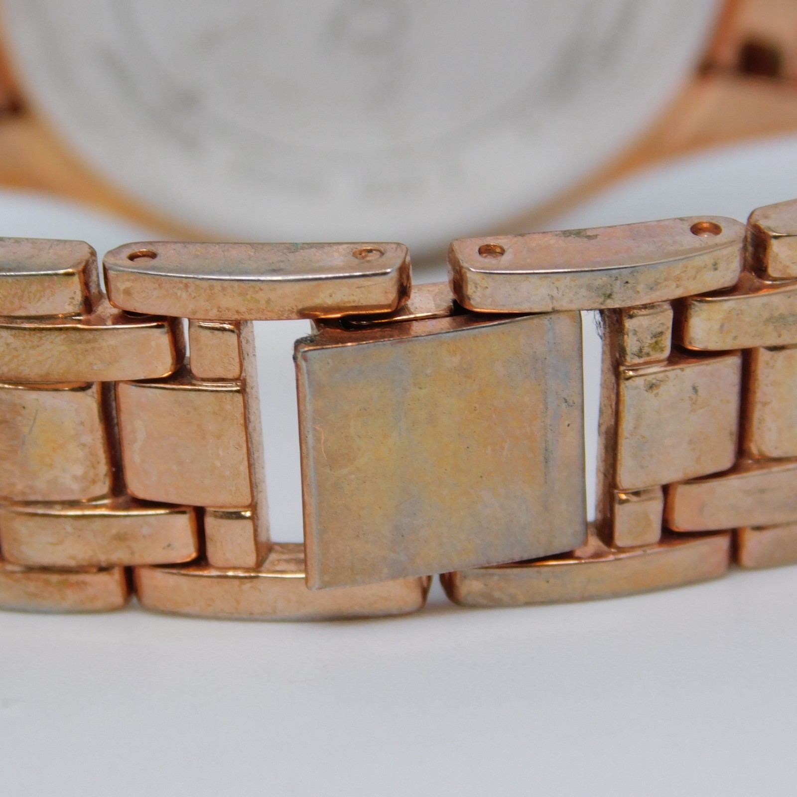 DMQ CZ Mother-of-Pearl Dial Quartz Analog Women’s Watch Sz. 6 1/4″ New Battery