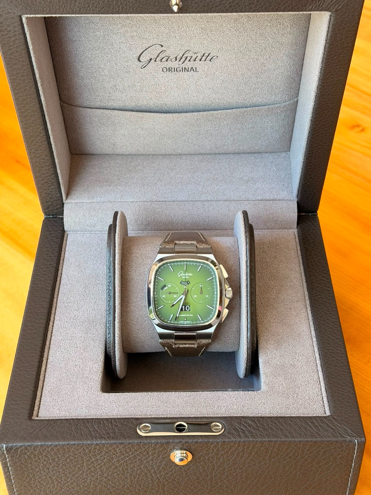 Glashutte Original Seventies Chronograph Panorama Date