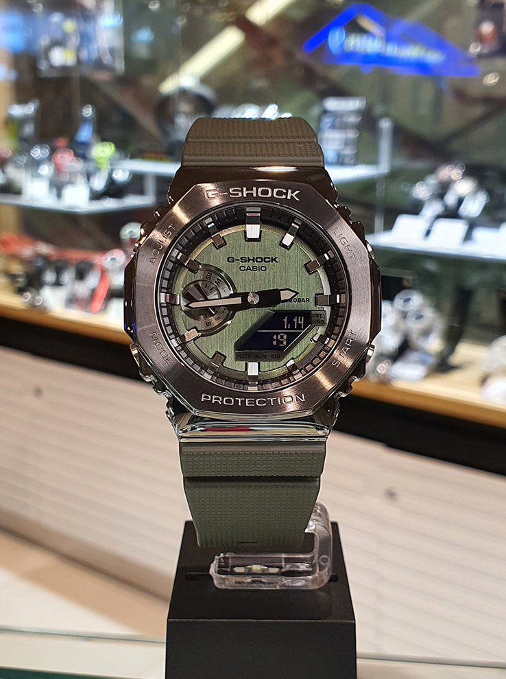 Casio G-Shock GM-2100B-3ADR Metal Covered Green Analog Digital Watch 200M