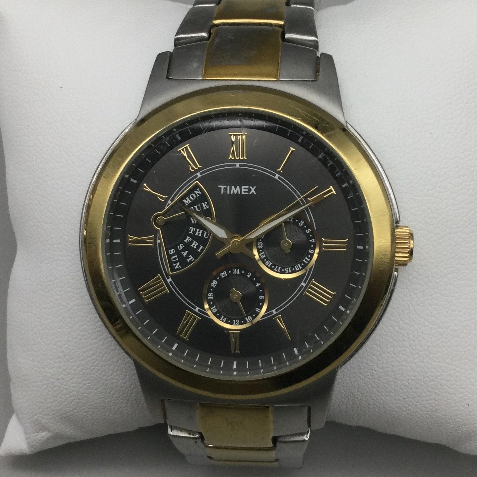Timex Retrograde Mens Watch 43mm Black Dial Two Tone Day Date New Battery 8.25″