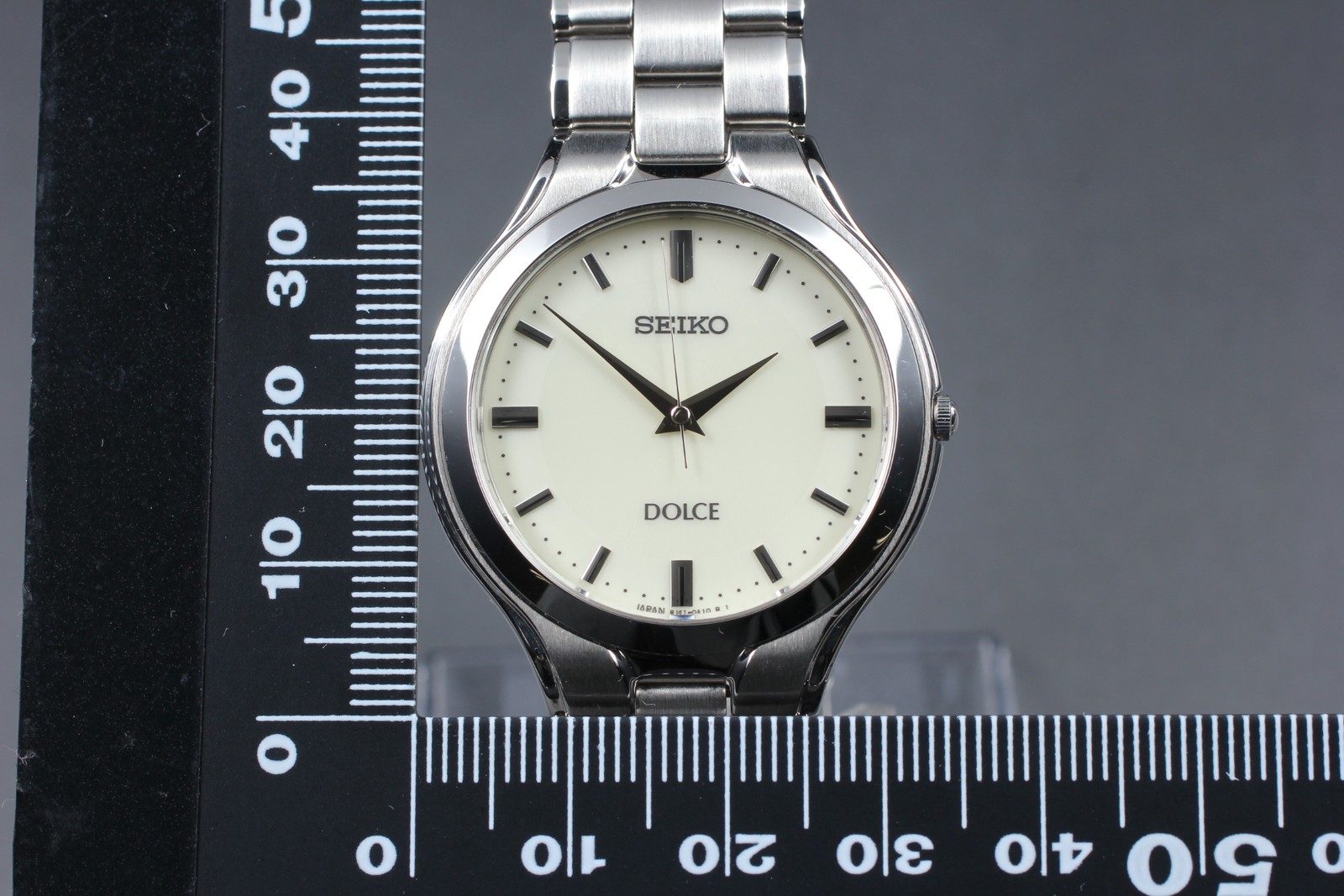 2005【Near MINT w/ Box】SEIKO Dolce 8J41-0A10 White Dial Quartz Men’s Watch JAPAN