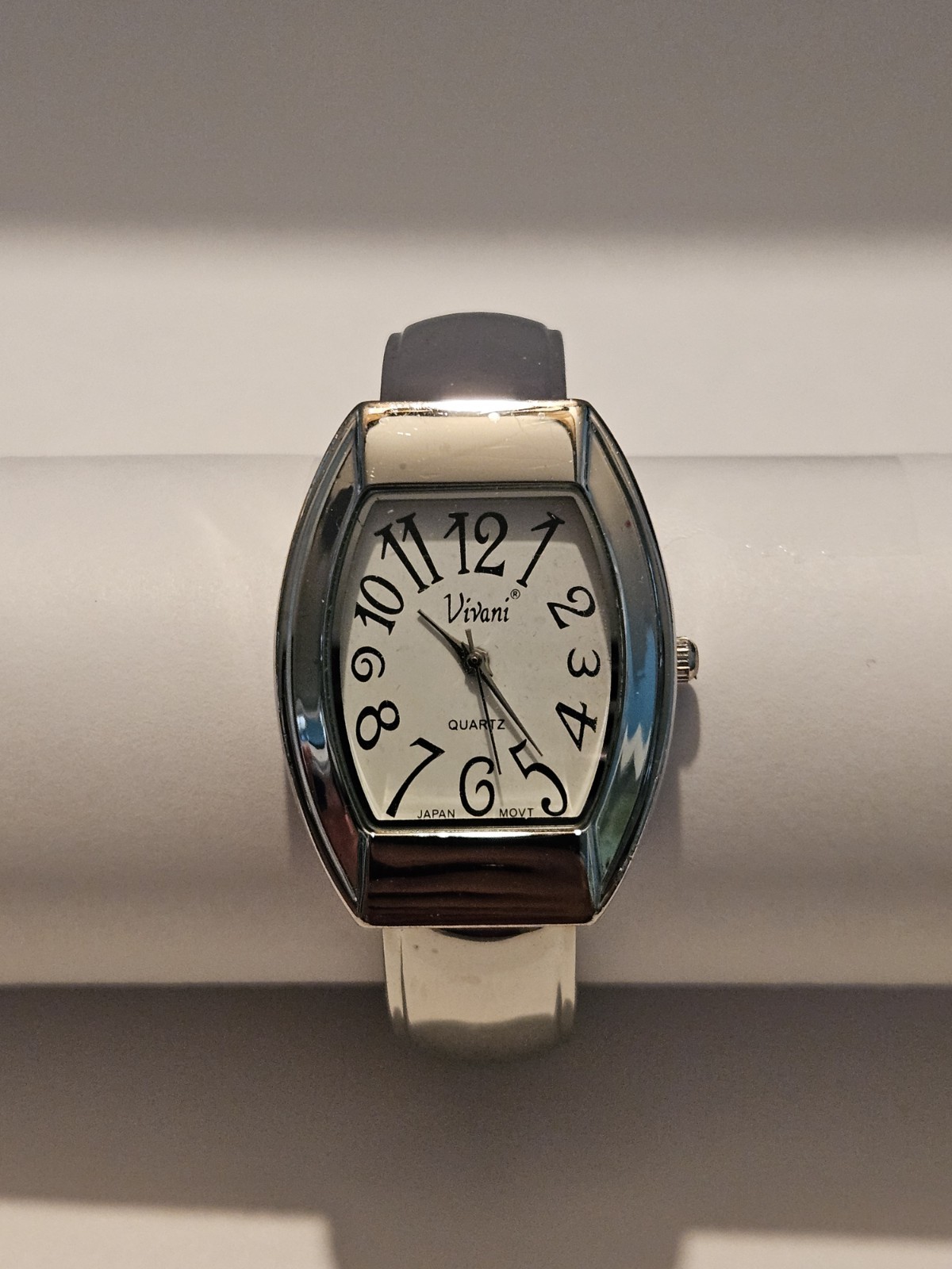 Vivani women’s cuff bracelet watch features a silver-tone finish (Needs Battery)