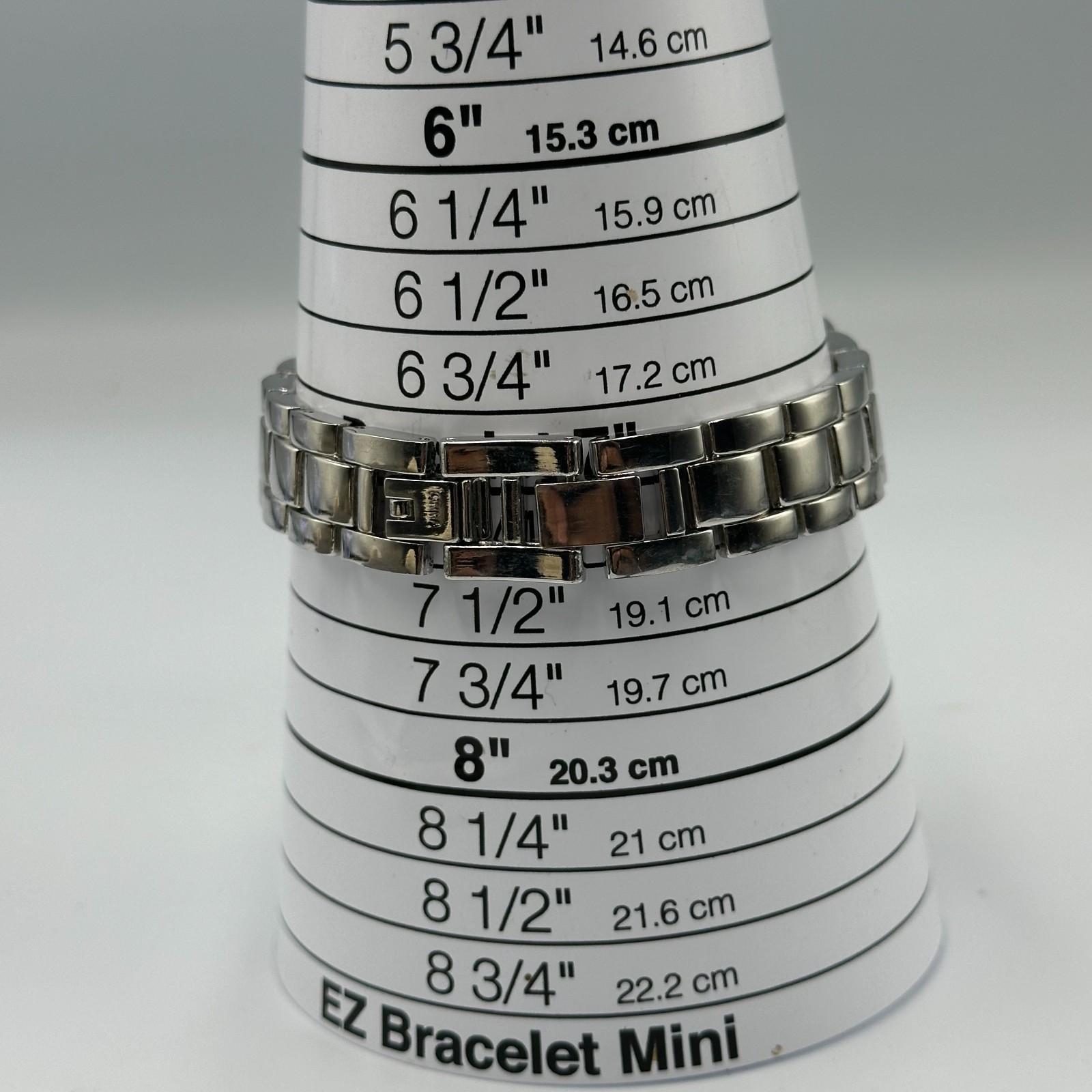 Folio Watch Women Silver Tone Crystal Bezel Round Dial 31MM New Battery 7.5 Inch