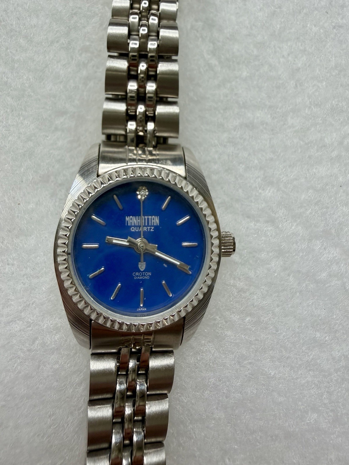 Croton Manhattan Quartz Wristwatch Blue Dial Stainless Steel Bracelet Fluted
