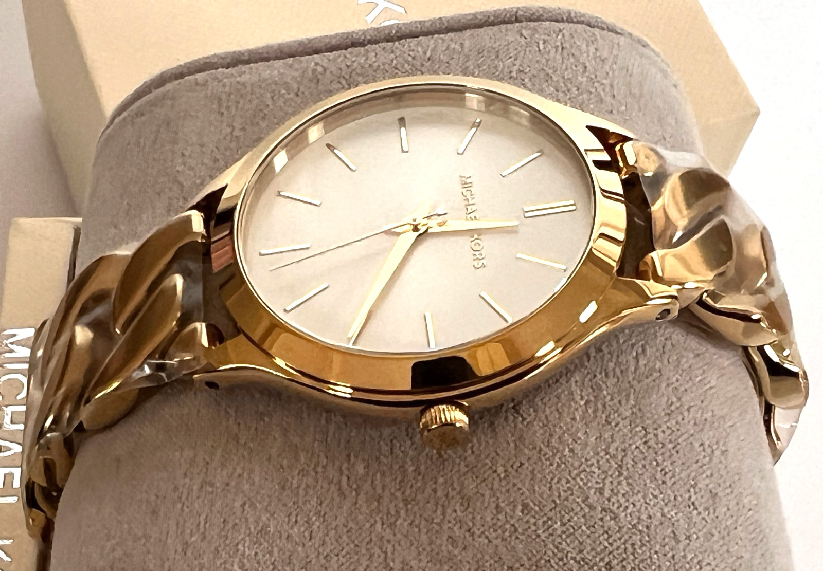 MICHAEL KORS MK7472 Slim Runway Gold-Tone Curb Link Bracelet Watch BNWTGBox $295