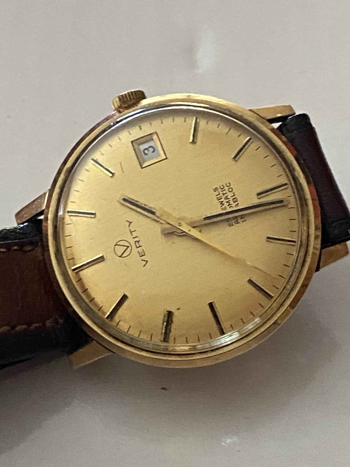 Verity 9ct Gold Watch