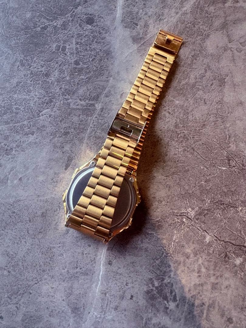 CASIO A168WG-9W Gold Digital Watch Excellent Condition