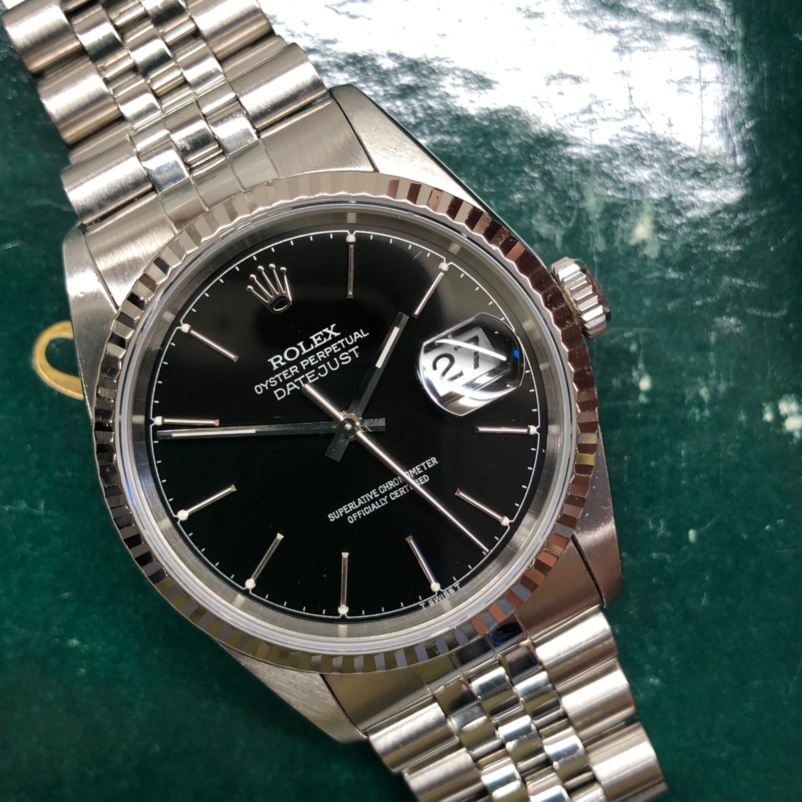 Rolex Datejust 16234 Black “Silver Text” Chapter Ring Jubilee Automatic Watch