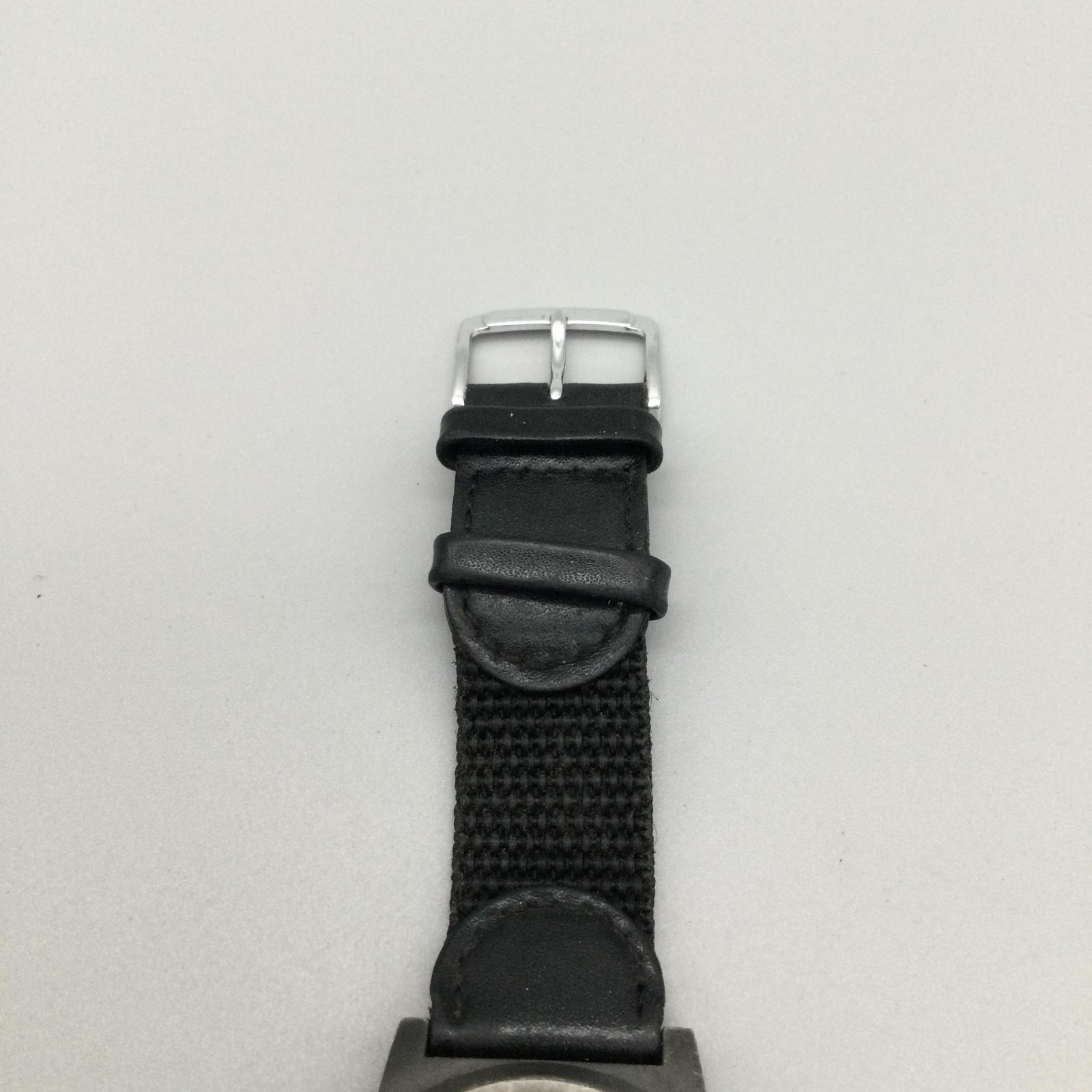 Wenger Swiss Military Field Mens Watch 38mm Black Dial Nylon Leather New Battery