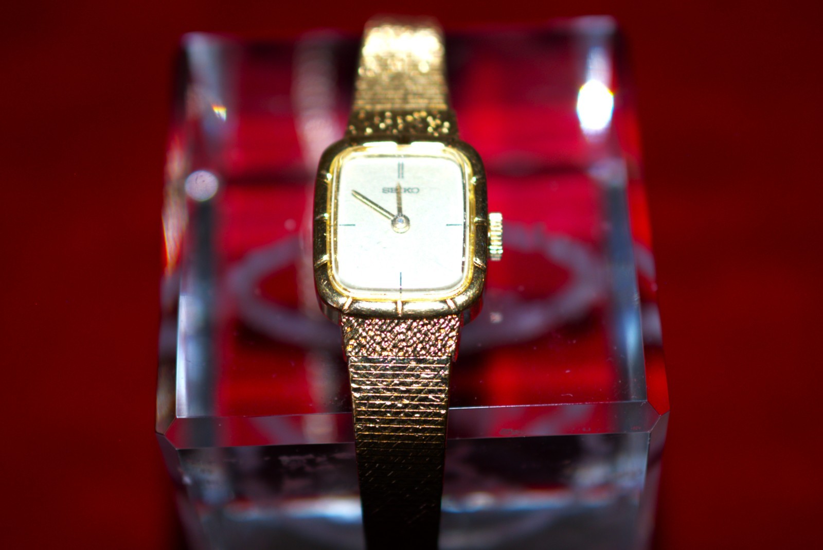 Vintage Seiko 11-5179 Women’s 17J Manual Wind Watch Gold Tone