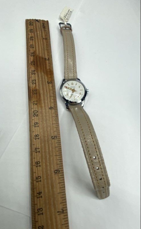 Vintage Rego Swiss Made Antimagnetic Women’s Watch 26mm Manual Wind 18.3g