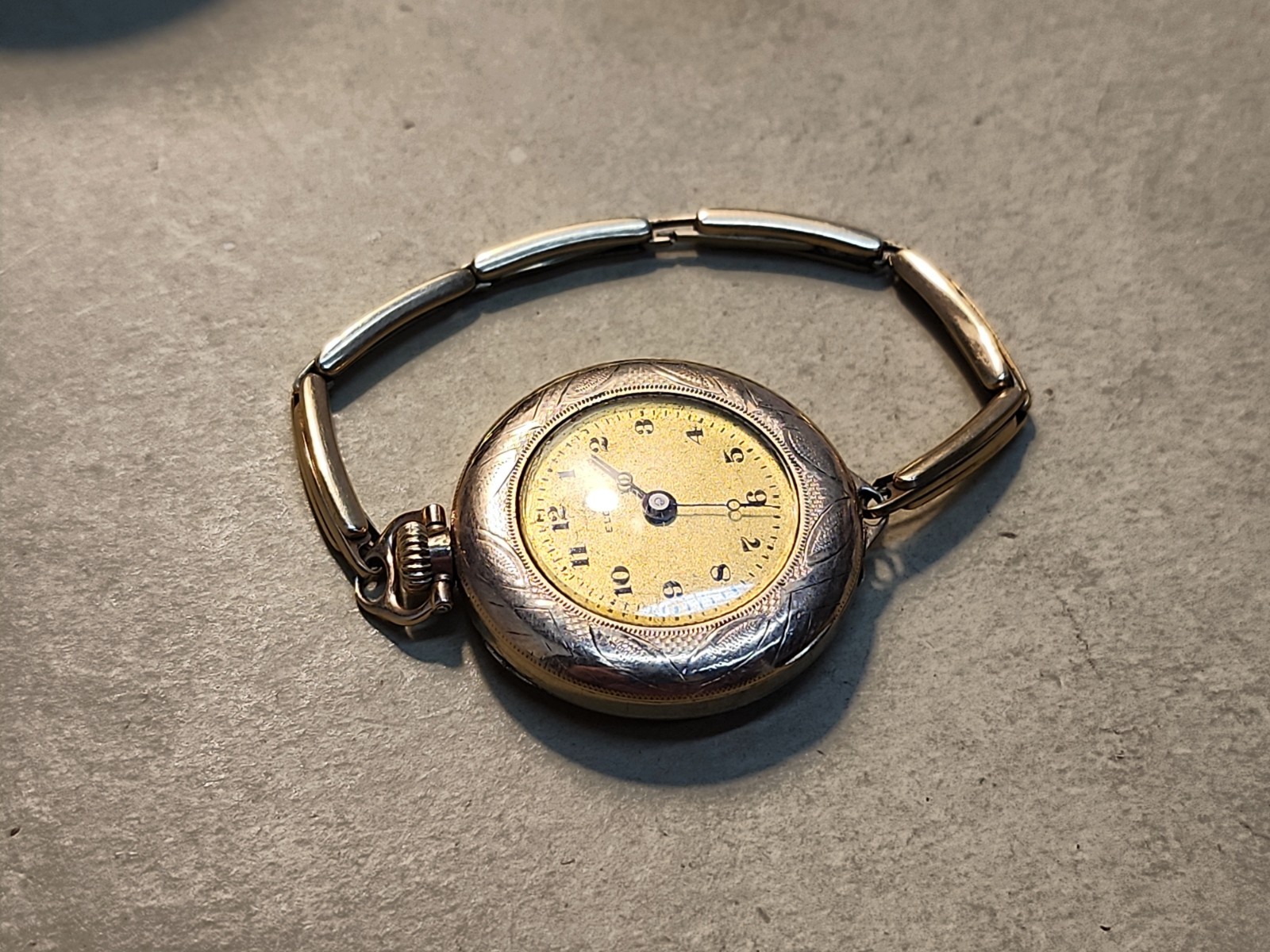 Elgin 3/0 Early Wristwatch In Wadsworth Referee Case W/Good Balance