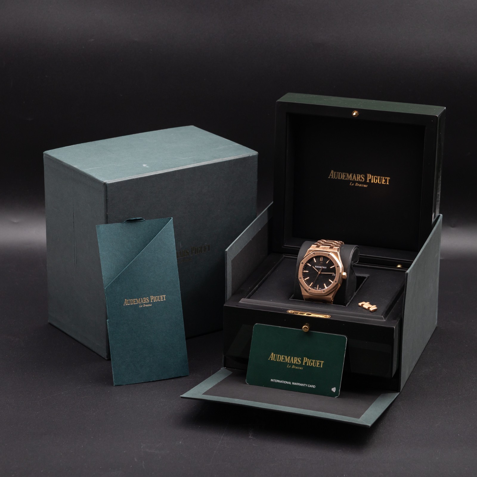 Audemars Piguet Royal Oak Rose Gold Black Dial 41mm – AP 15500OR Full Set