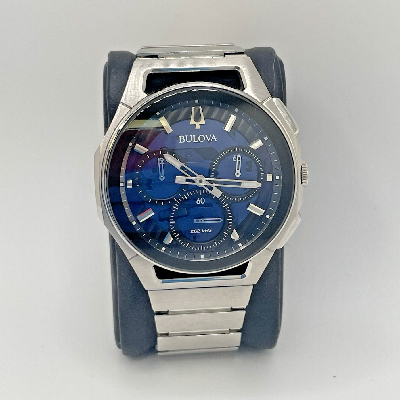 Bulova Men’s Wrist Watch 96A205 Sapphire Glass Stainless Steel 1 5/8in *USED*