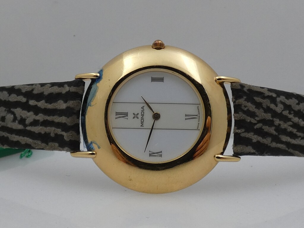 MONDIA BY ZENITH 18 KT GOLD G.F. NEW OLD STOCK 80s Never Worn Watch