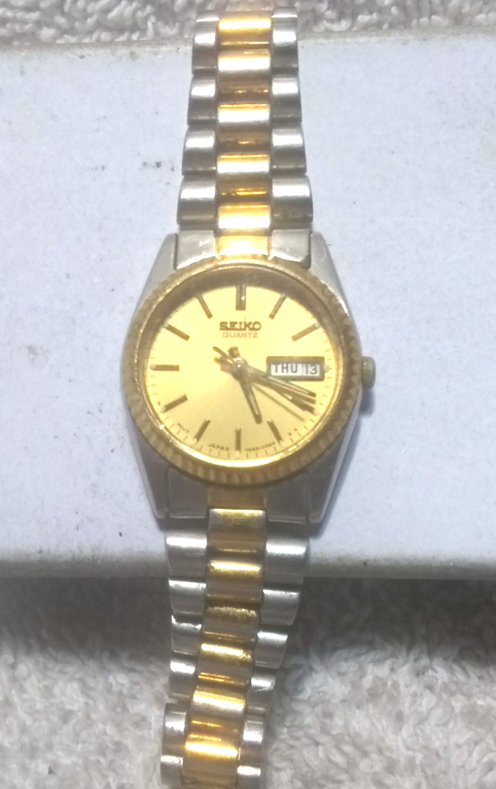 Seiko Quartz Watch 7N83-0041 Presidential Day Date WR Bracelet Gold New Bat Nice