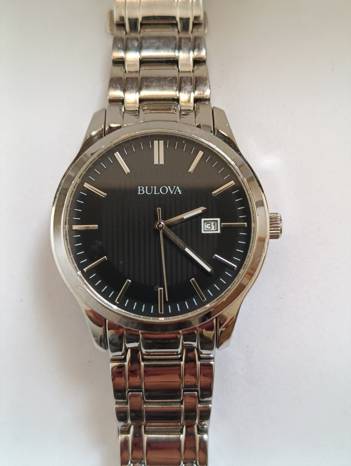 Bulova 96B223 Men’s Quartz Watch Black Dial Stainless Steel Date Excellent