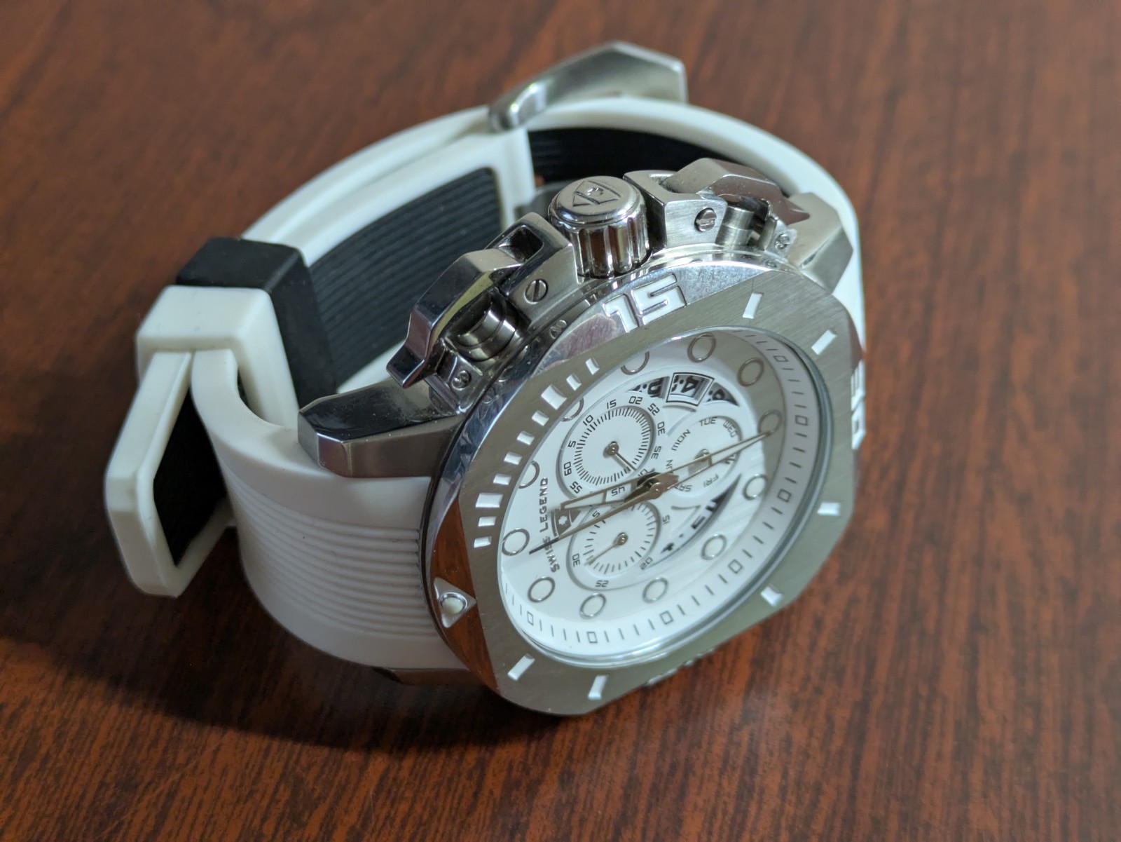 Men’s Swiss Legend Scubador Chronograph Watch 10538S-02 Sapphitek 10ATM – 316LSS