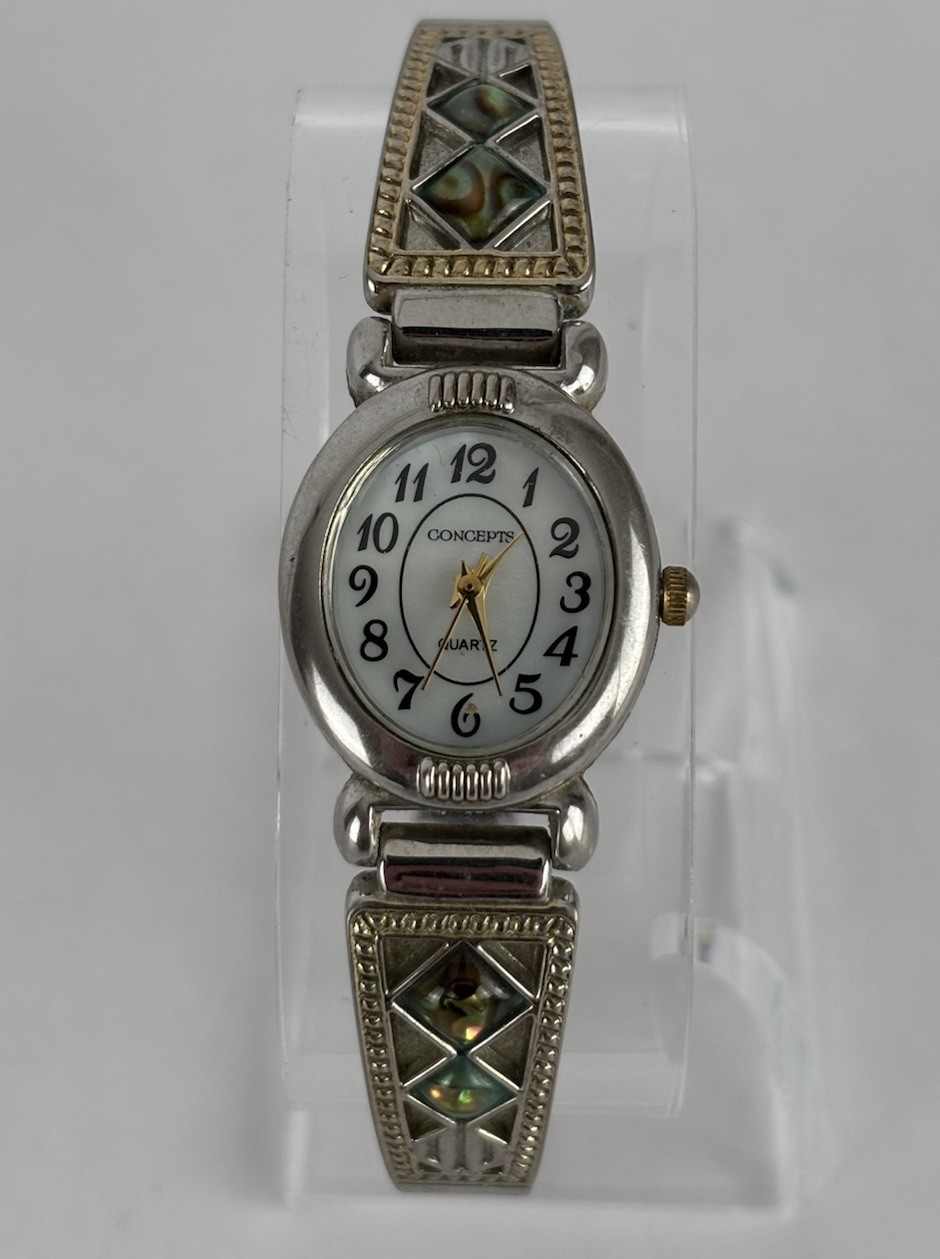 Concepts 23mm Silver Tone Quartz Watch w/Abalone Inlay Bracelet & New Battery