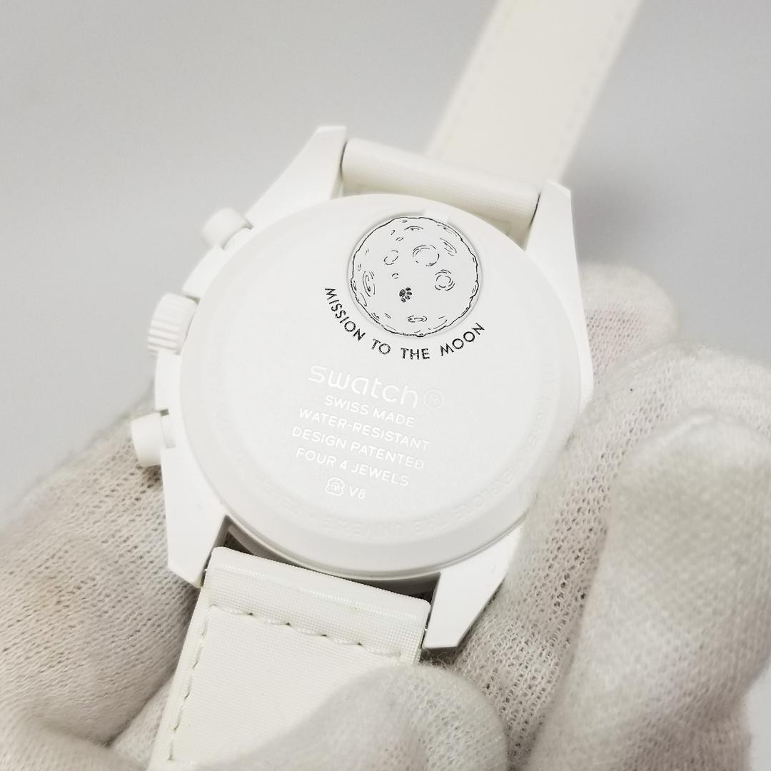 Swatch X Omega Mission To The Moon Snoopy S033W700