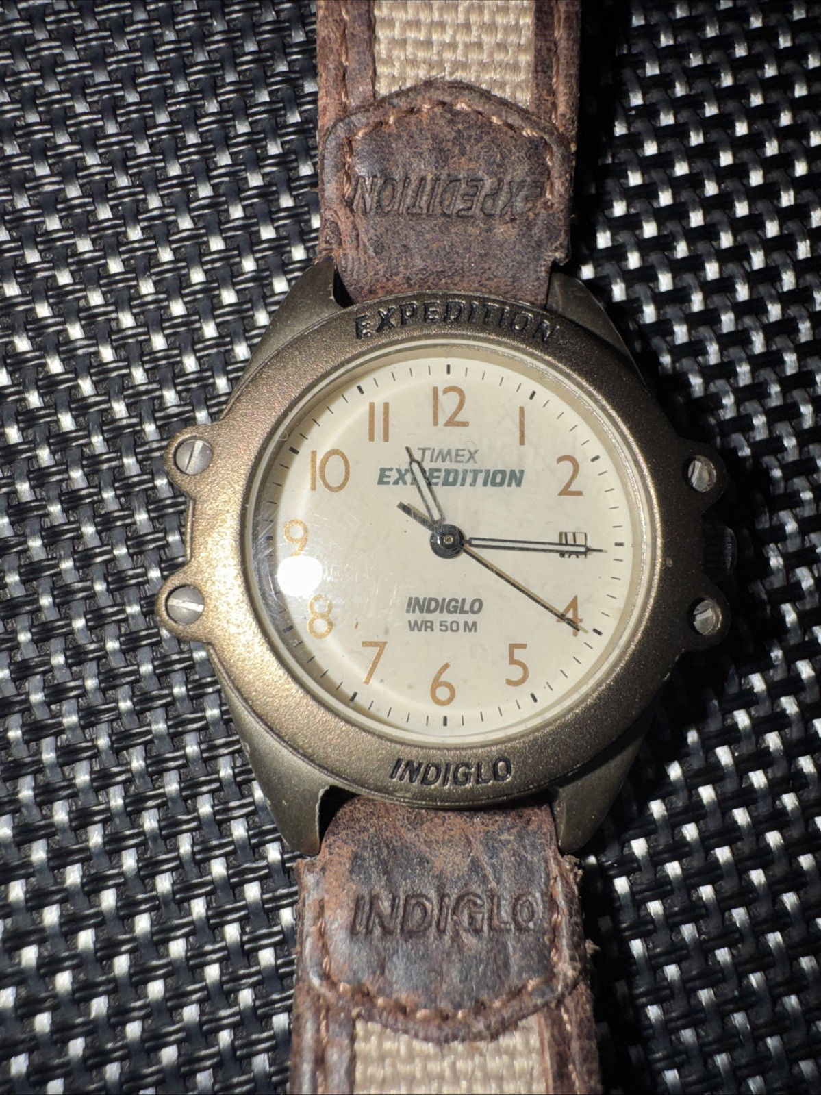 Timex Men CR1216 Expedition Metal Field 39mm Nylon Brown Leather Strap INDIGLO