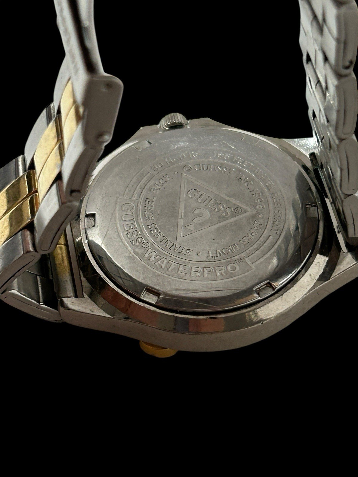 Vintage 1990’s Men’s Guess Watch Water Pro 50 Meters 165 Feet Water Resistant