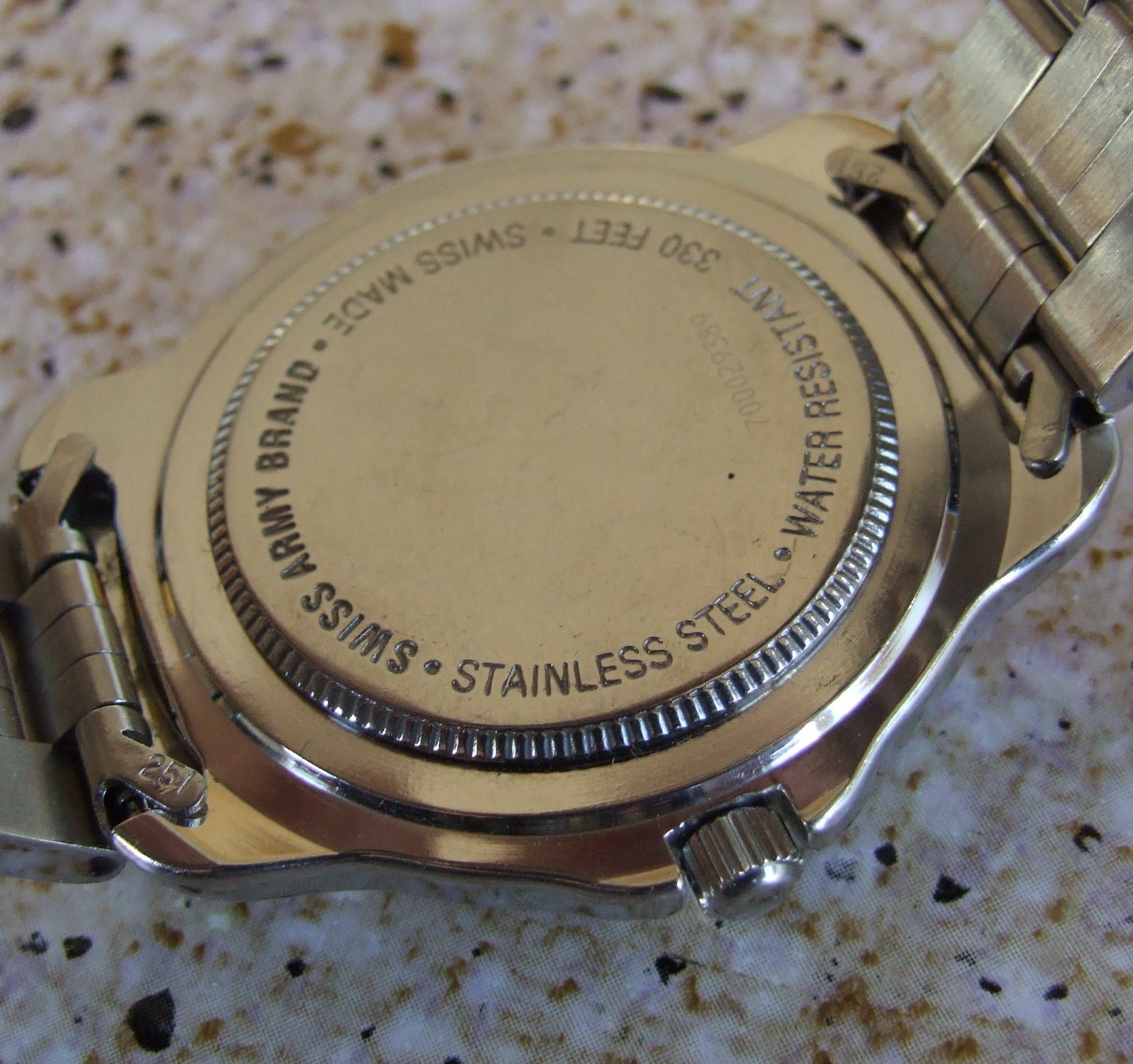 SWISS ARMY~Mens ClaSSiC OFFICERS 1884 Polished GOLD TT RATCHET~SS BRACELET~SWEET