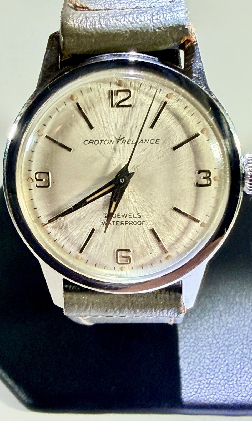 Vintage 1960s Croton Reliance 21J Swiss Manual Wind Watch Sunburst Dial RUNS -4C