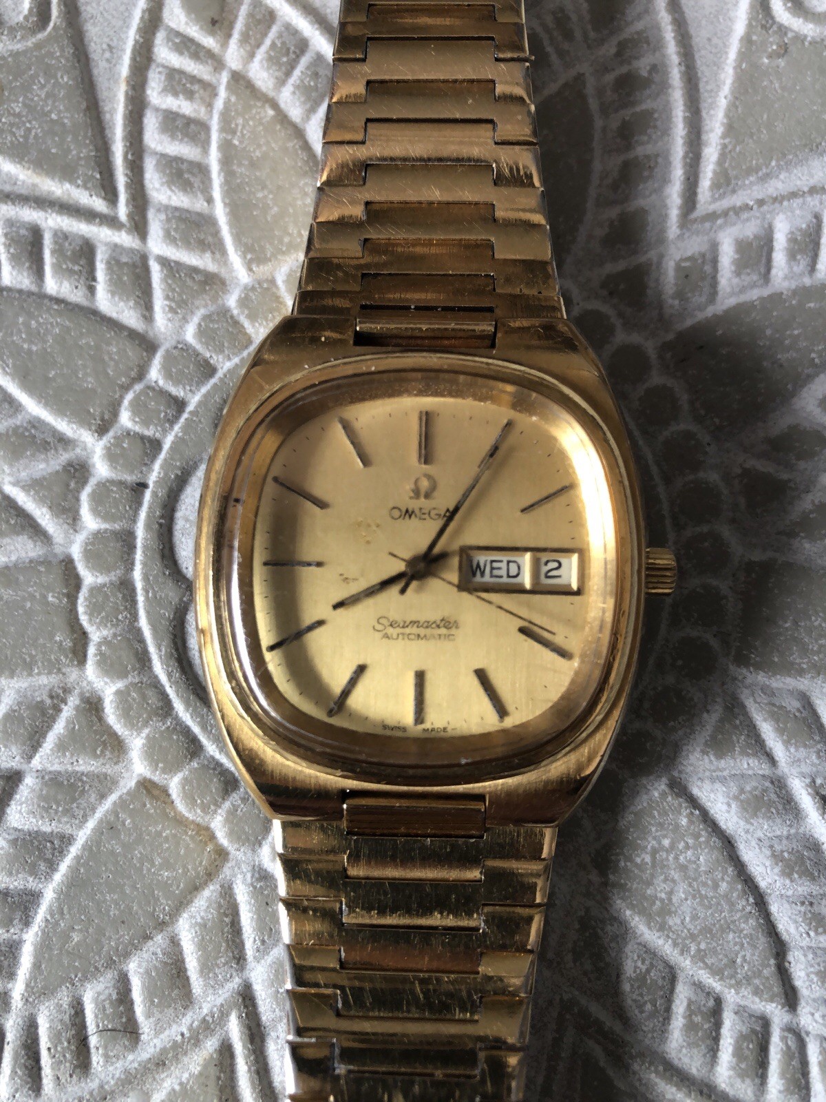 Omega Seamaster Gold Plated TV Dial Day Date Auto 1970’s Vintage Watch READ DESC