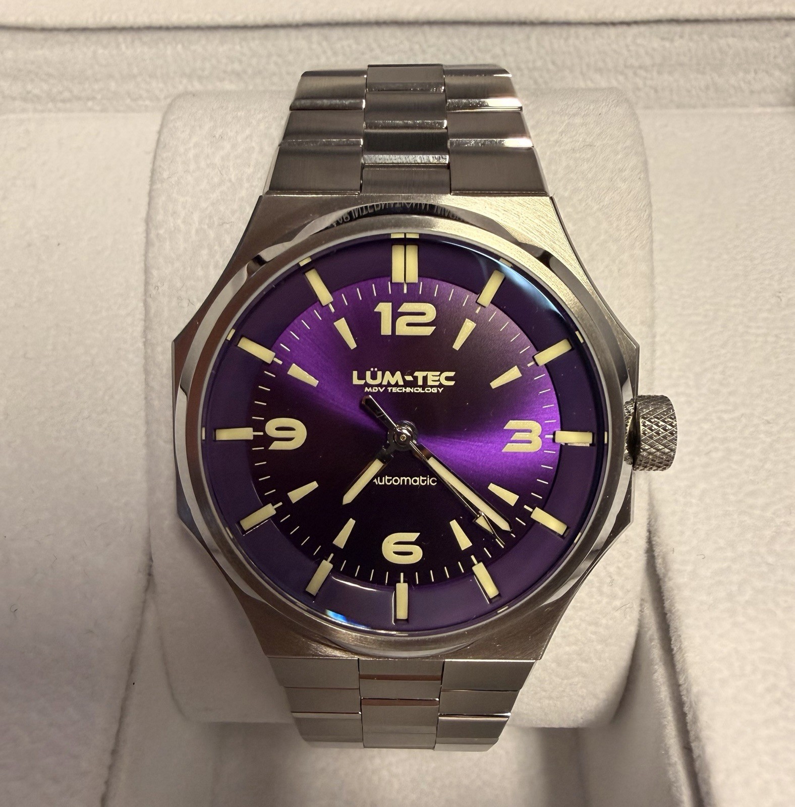 Lum-tec AutomaticWatch Eclipse E4, MDV, USA Made 42mm Full Set Mint Condition