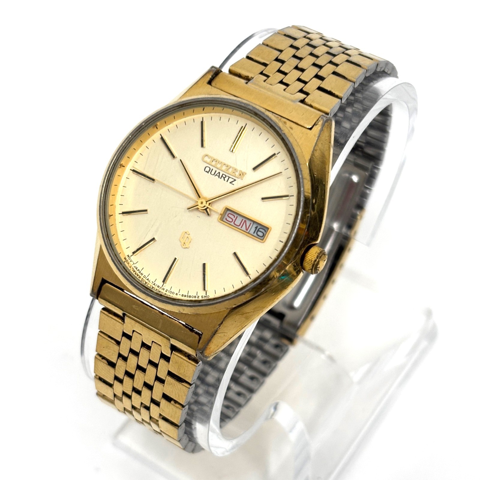 Vintage 1985 Citizen Quartz Gold Tone Day Date Watch Orig Bracelet New Battery