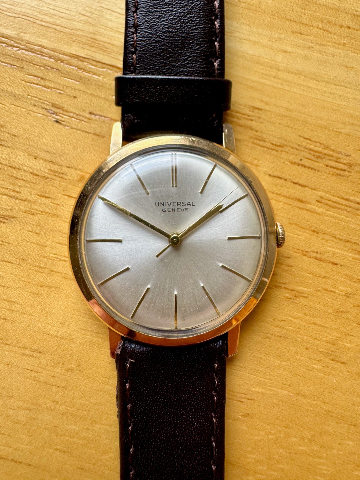 Vintage Universal Genève Gold-Plated Dress Watch