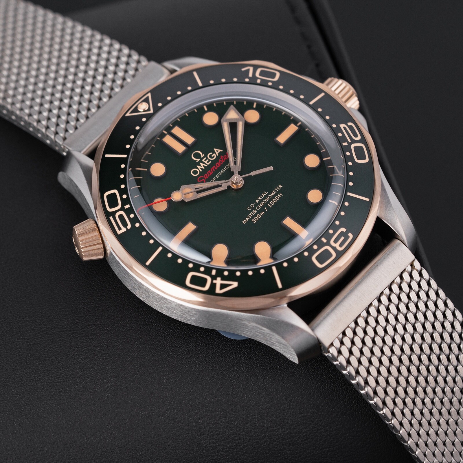 Omega Seamaster Diver Green Dial Titanium Bronze Gold 210.90.42.20.10.001 NEW
