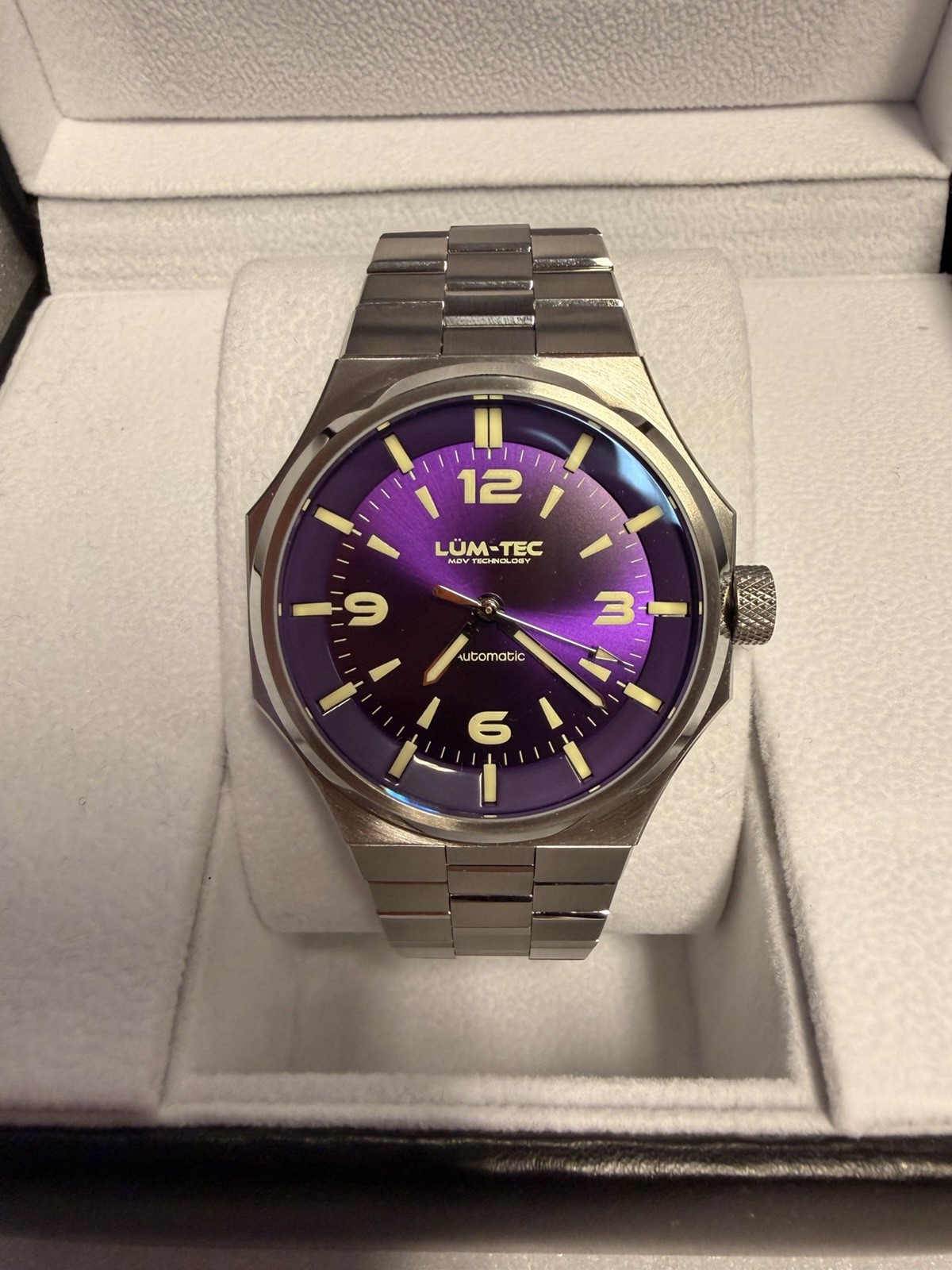 Lum-tec AutomaticWatch Eclipse E4, MDV, USA Made 42mm Full Set Mint Condition