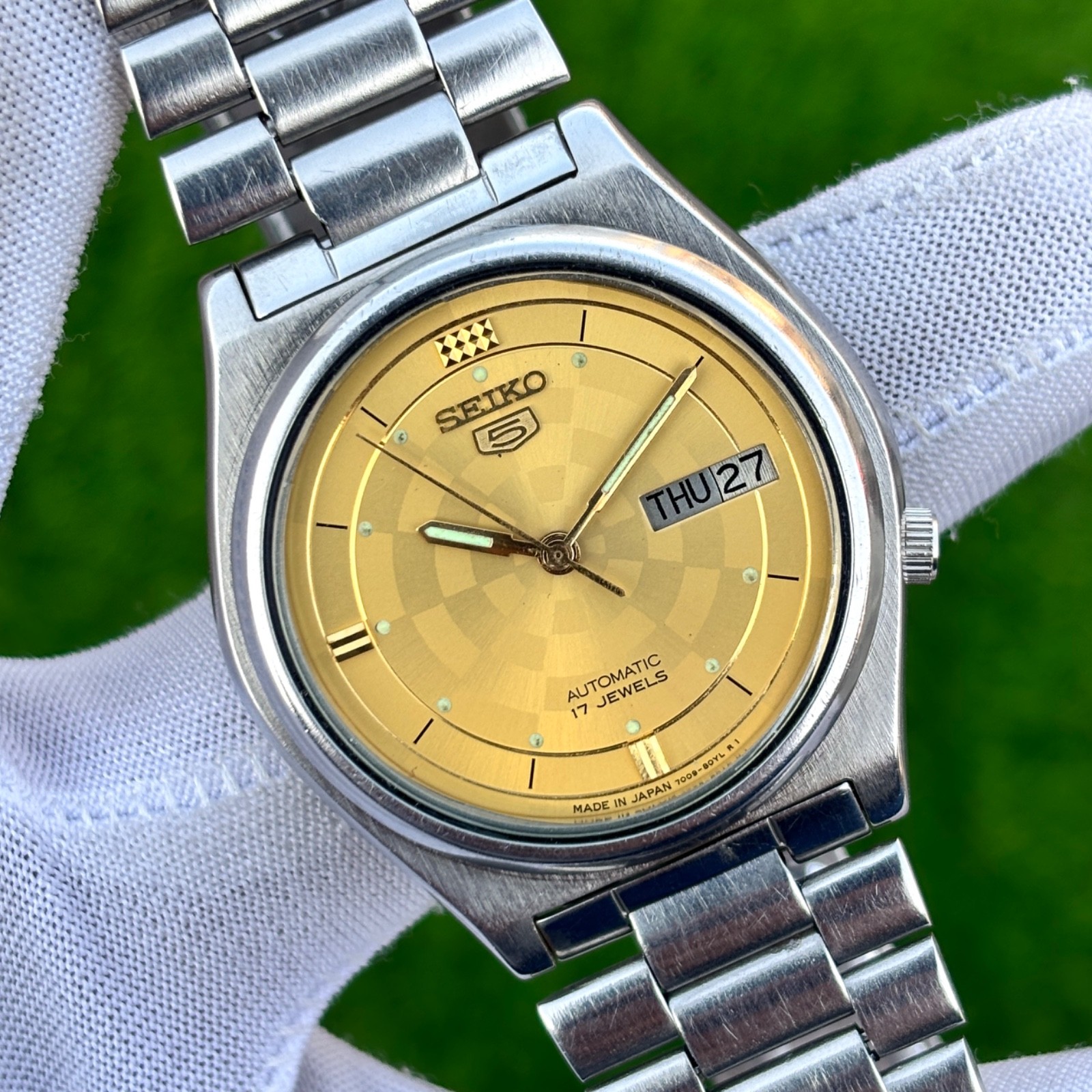 Vintage Seiko 5 Golden Sunburst Dial Automatic Japan Made Men’s Watch 7009-3171