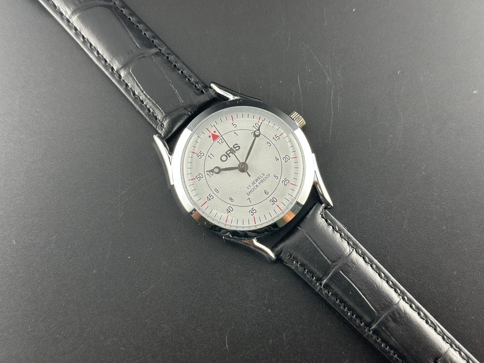 Vintage ORIS Swiss Hand-Wind Classic Mechanical Collectible Men’s Wrist Watch