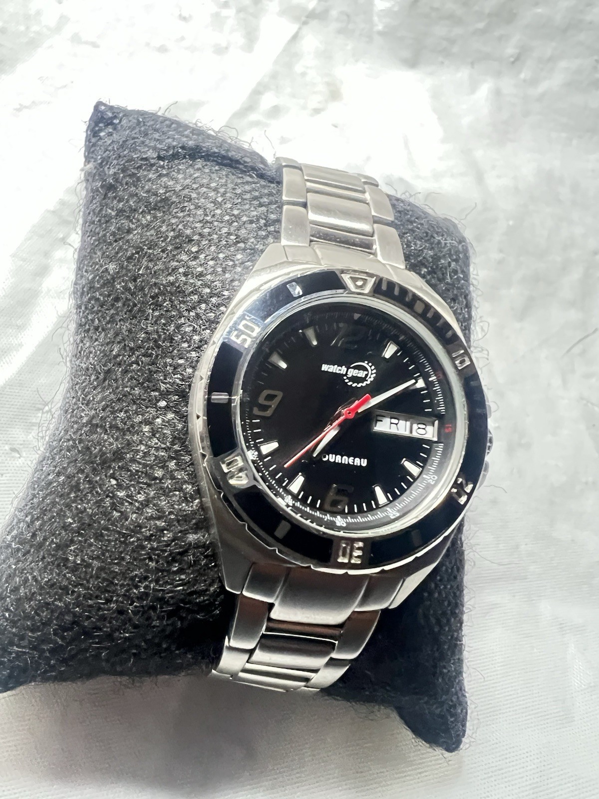 TOURNEAU,Watch Gear,day/date, rotating Bezel,32mm,WR100M,St/Steel ladies