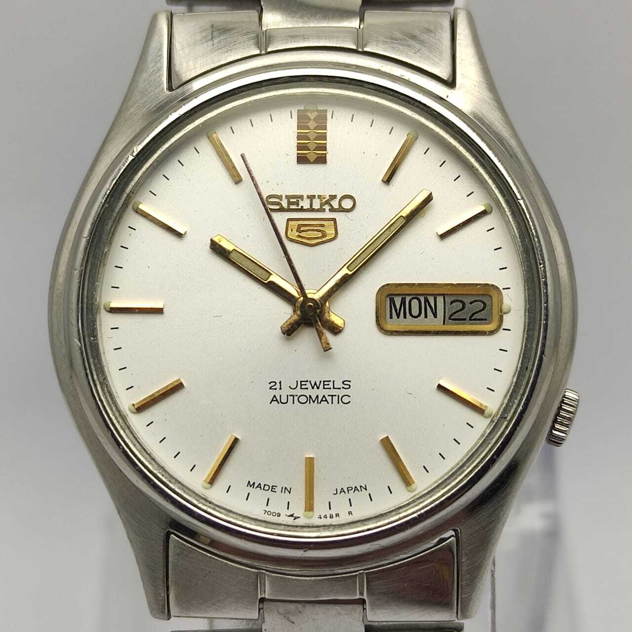 Seiko 5 Automatic 7009-979A Day/Date Vintage Men’s Watch