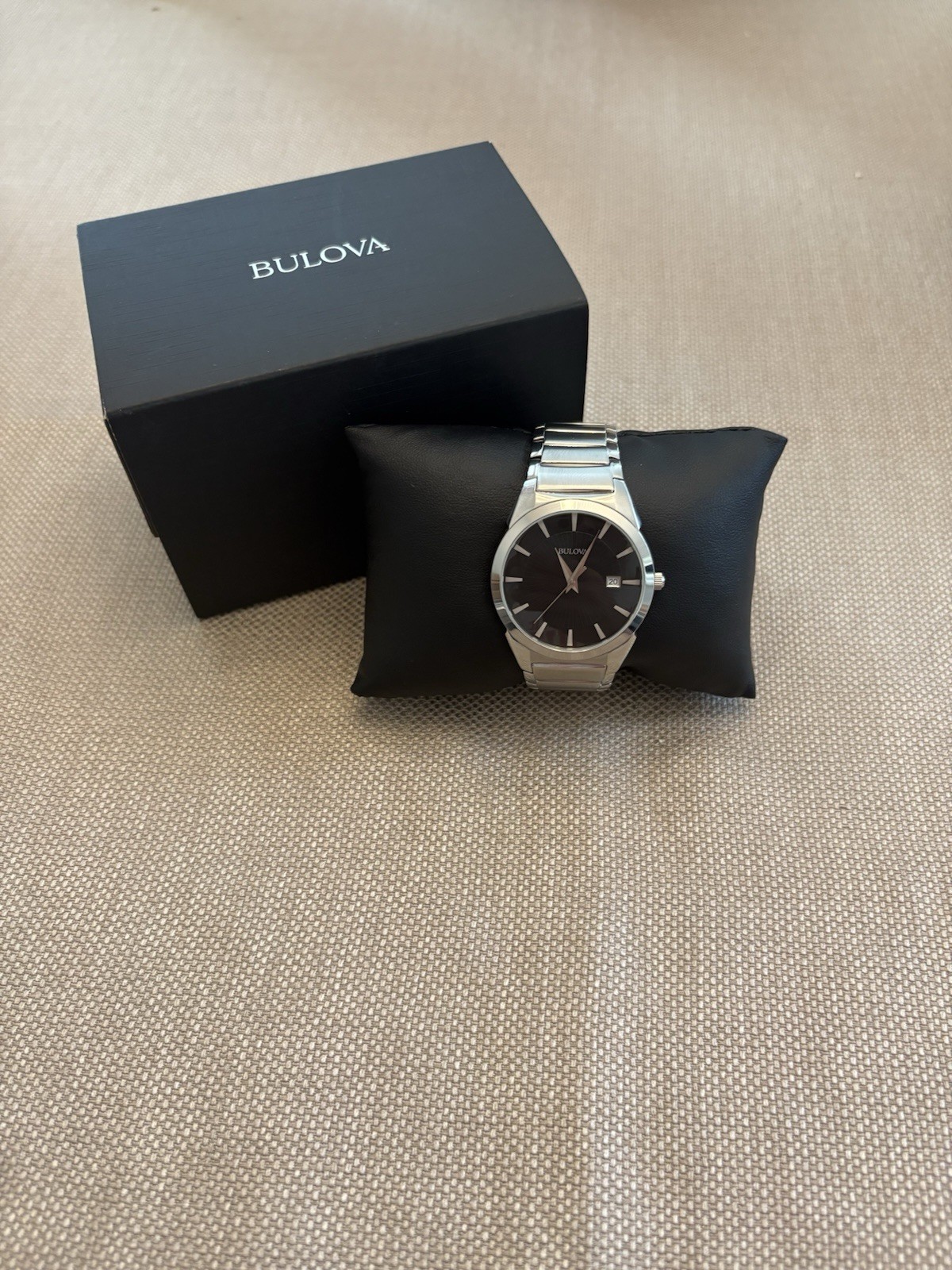 Bulova Quartz Men’s Silver-Tone Date Black Sunburst Dial Metal Bracelet w/Box